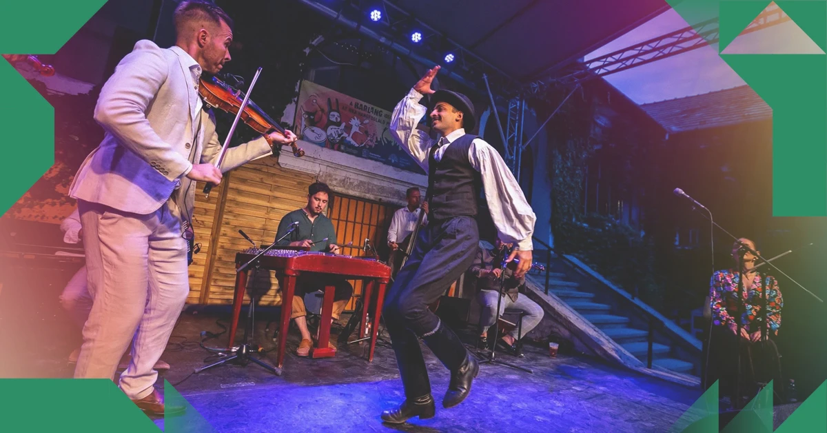 Táncház (Dance House): Pálházi Bence és zenekara