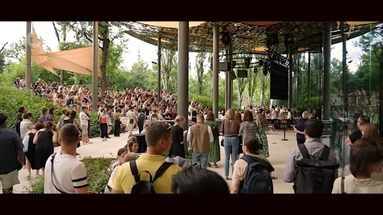 Zene Háza Magazin: Fringe