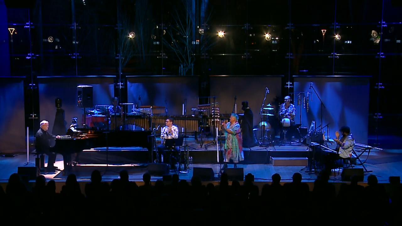 Falusi Mariann – Törvénytisztelő tolvajok